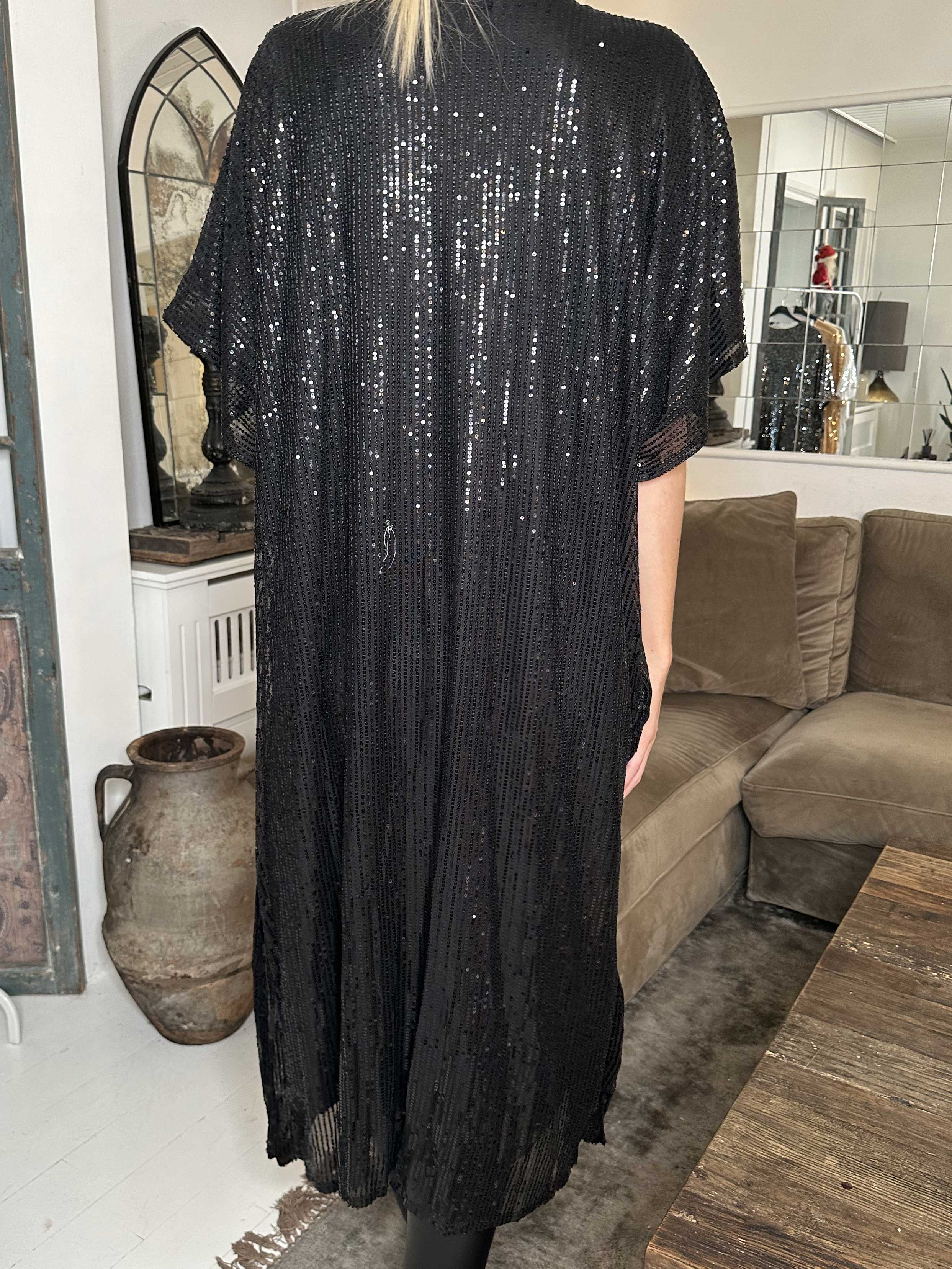 Azmina Long - Lång tunika med lös passform och paljetter